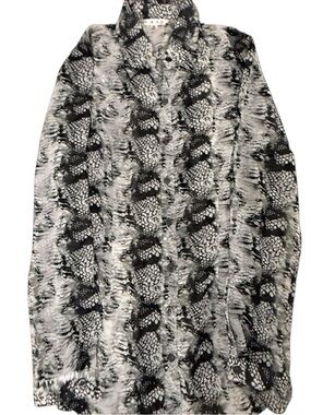CAbi Black & White Printed Button-Down Blouse Women’s Size Small